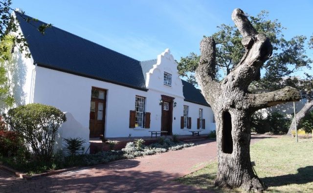 Rust-en-Vrede Art Gallery & Clay Museum  reopens!