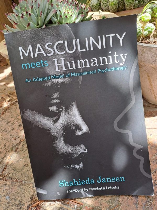 Shahieda Jansen, Woman Zone Book Club